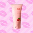 LOVCAE Love MenMonogatari Strawberry บรรจุ 200 ml